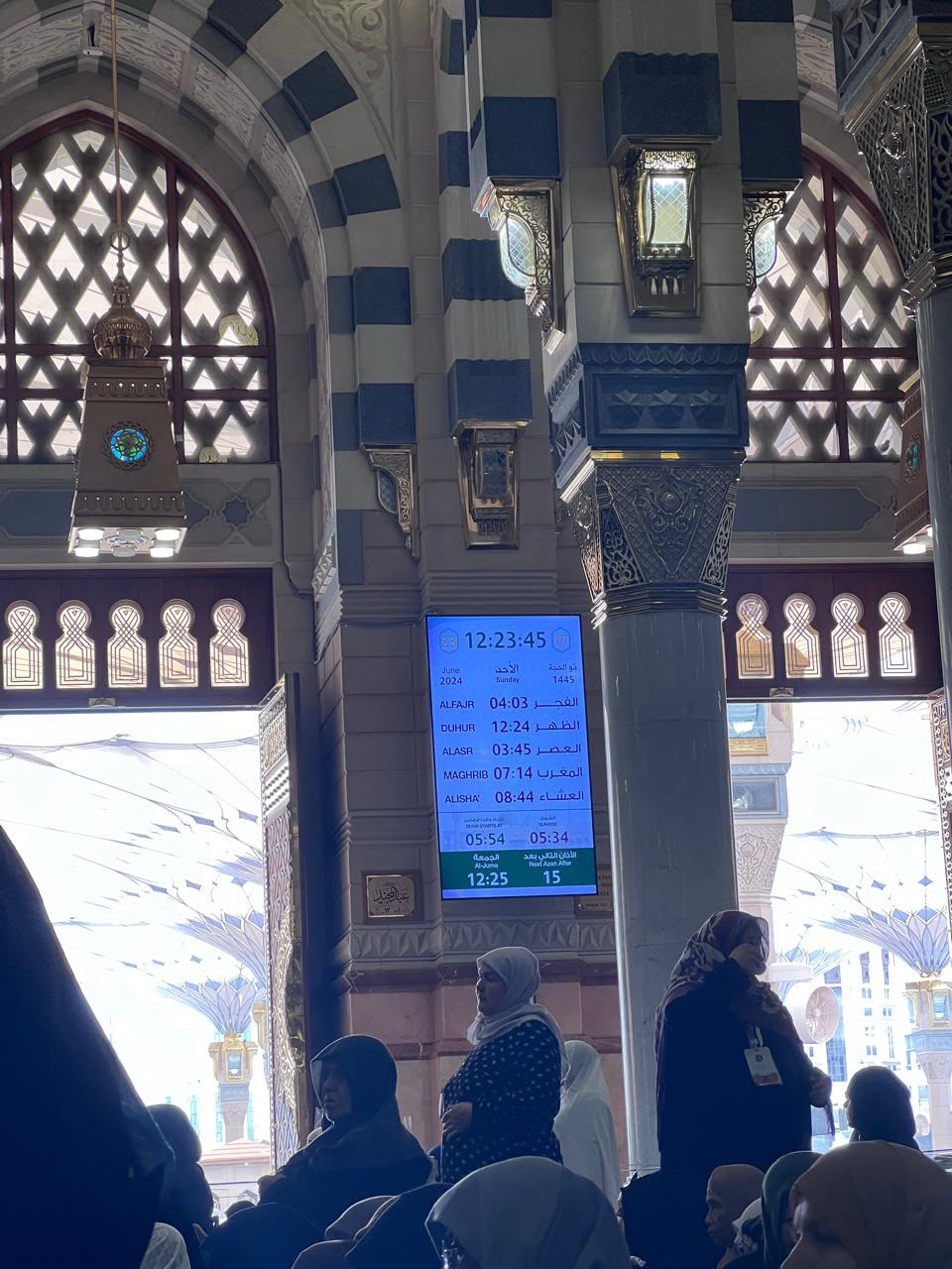 Umrah — Standard 14 Days